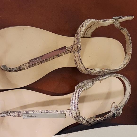 Calvin Klein Snakeskin Sandals Size 8.5 - Picture 2 of 8